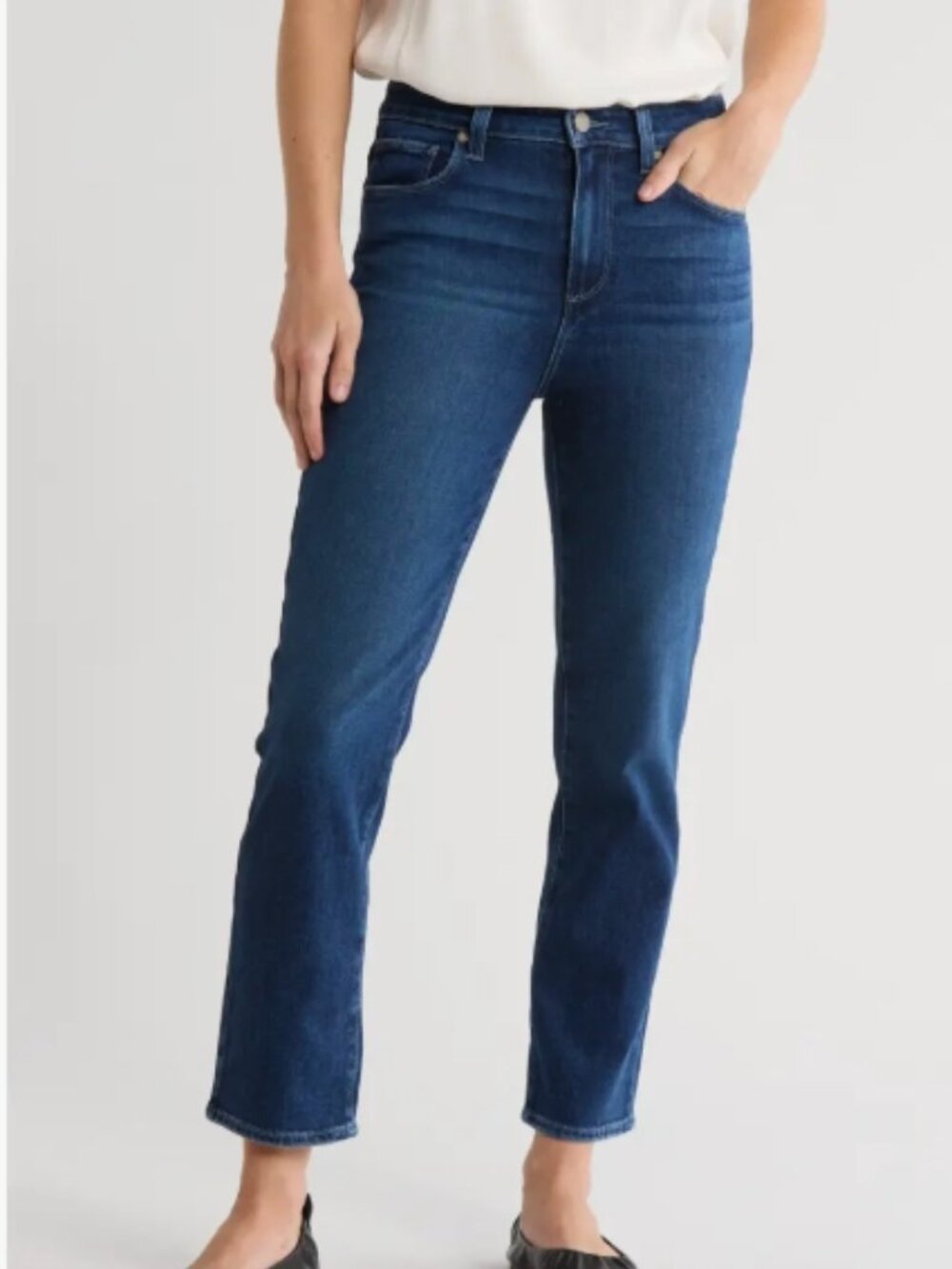 Like New! PAIGE Sarah Straight Ankle High Waist Jeans in Rue Size 26